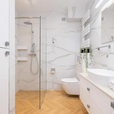 Warszauera Z Klimatyzacja Na Krakowskim Kazimierzu By Renters Krakkó