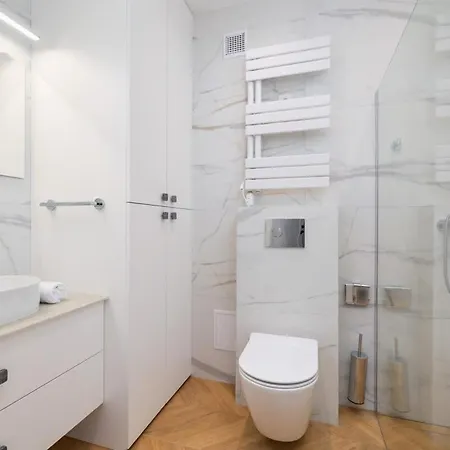Lejlighed Warszauera Z Klimatyzacja Na Krakowskim Kazimierzu By Renters Kraków