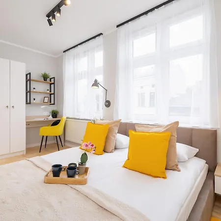 Warszauera Z Klimatyzacją Na Krakowskim Kazimierzu By Renters