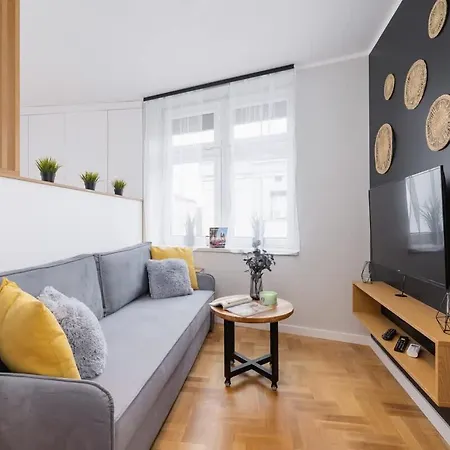 Apartament Warszauera Z Klimatyzacją Na Krakowskim Kazimierzu By Renters